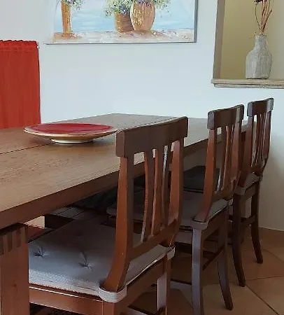 דירה Marvi House מורצ'אנו די רומנה